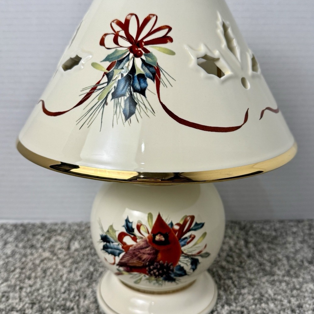 LENOX Candle Lamp Tea Light Winter Greetings Red Cardinal Holly Berries Gold 8"